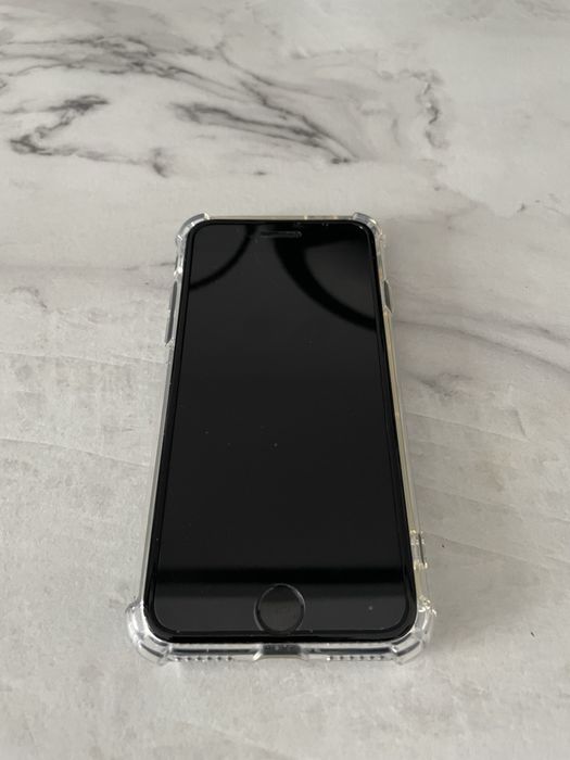 Продается Iphone 7