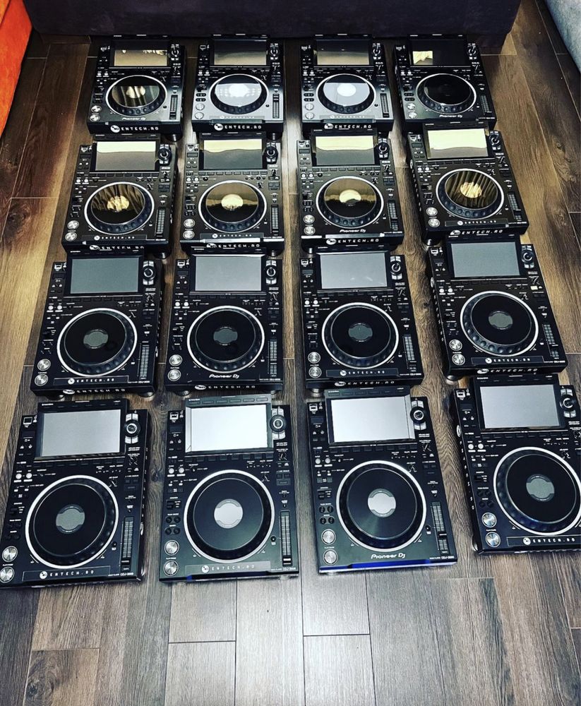 INCHIRIEZ Pupitru DJ Pioneer CDJ 3000/2000nxs2 , DJM/XONE