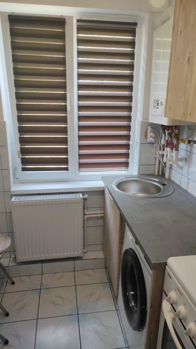 Închiriez garsoniera ultracentral