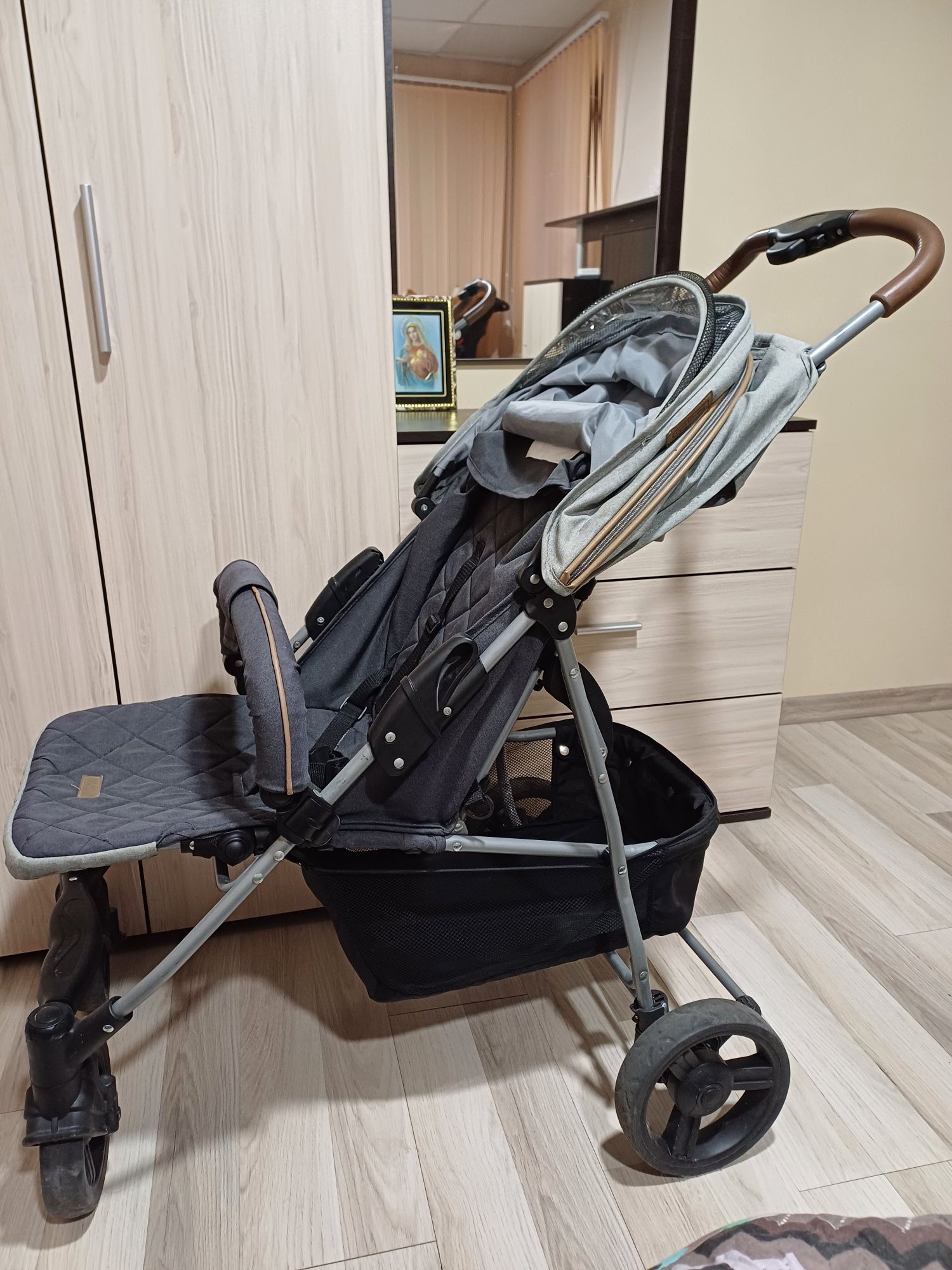 Детска количка Chipolino Mixie