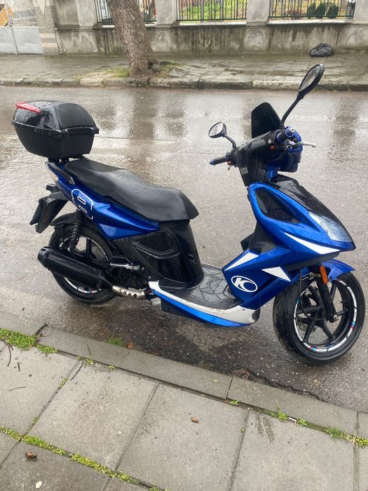 Скутер Kimco Super8 125 кубика