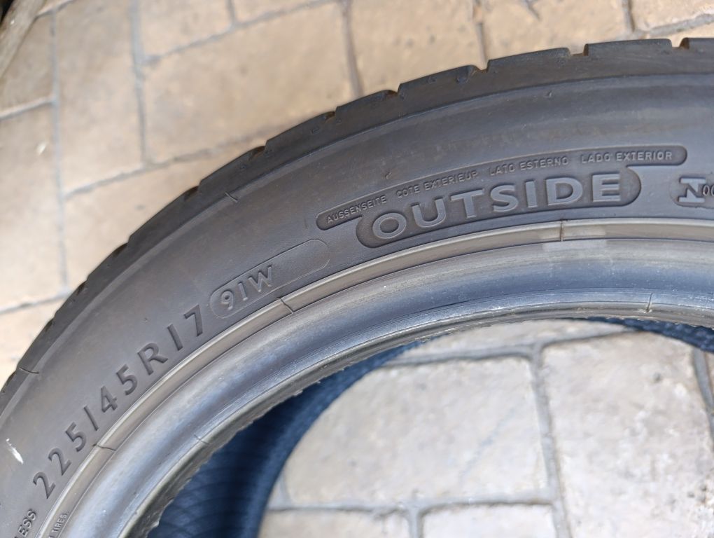Летни гуми Dunlop 225/45/17 Sport Maxx