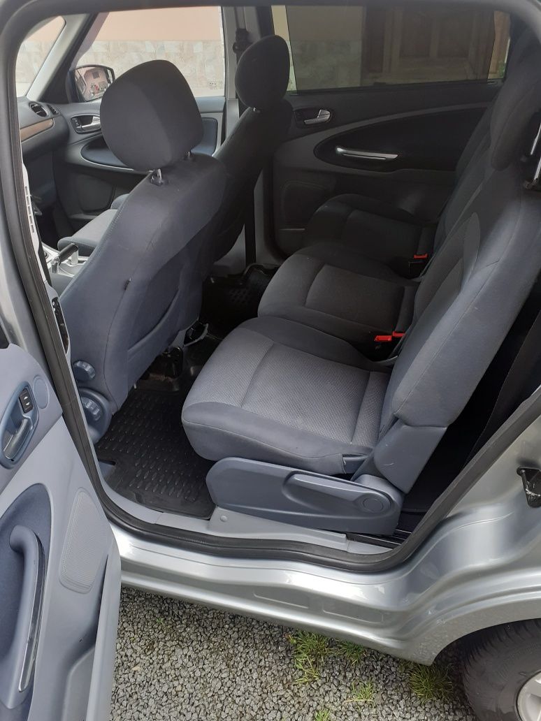 Ford galaxy s max  20 tdci euro 4