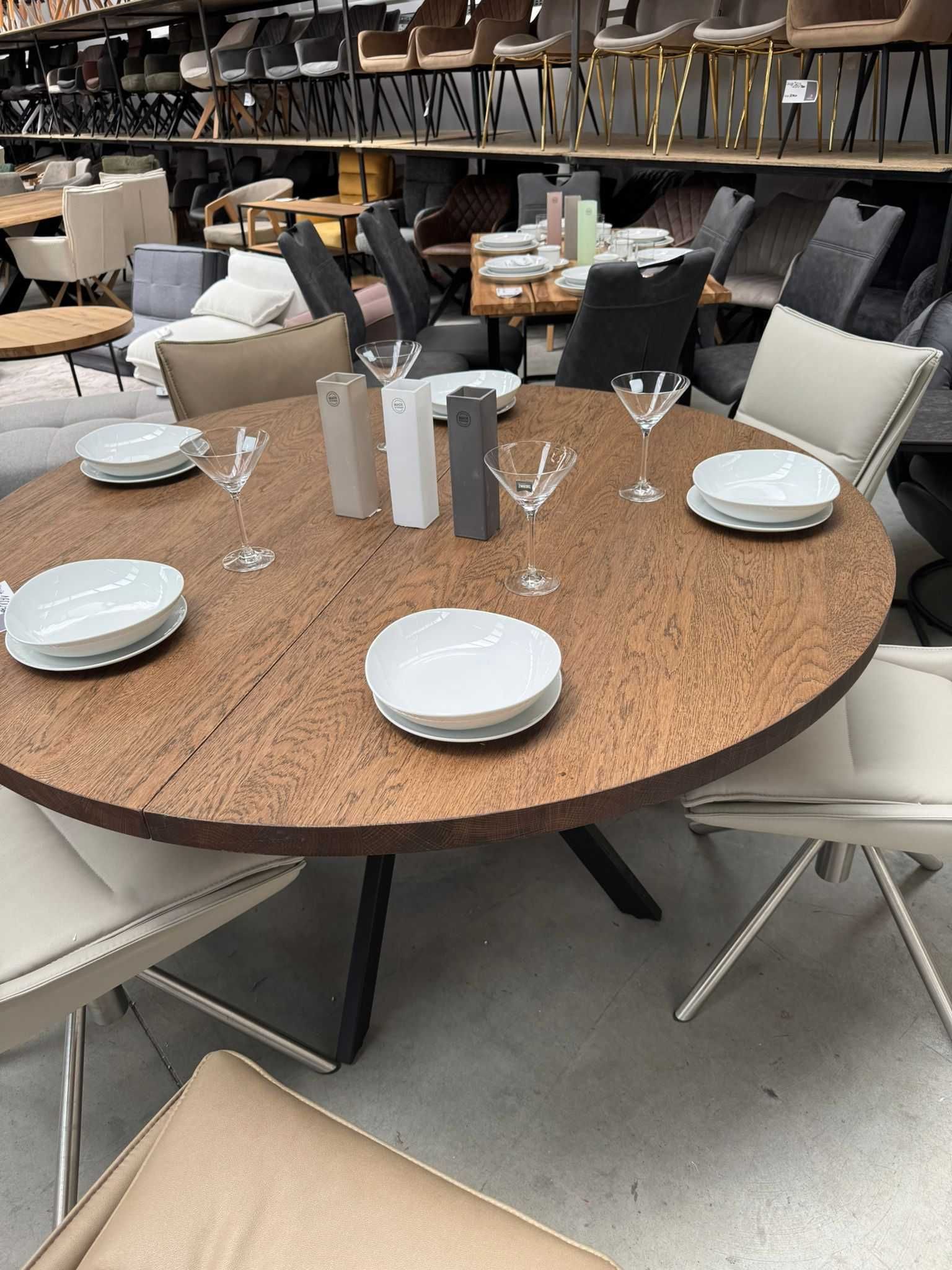Masa rotunda 142cm