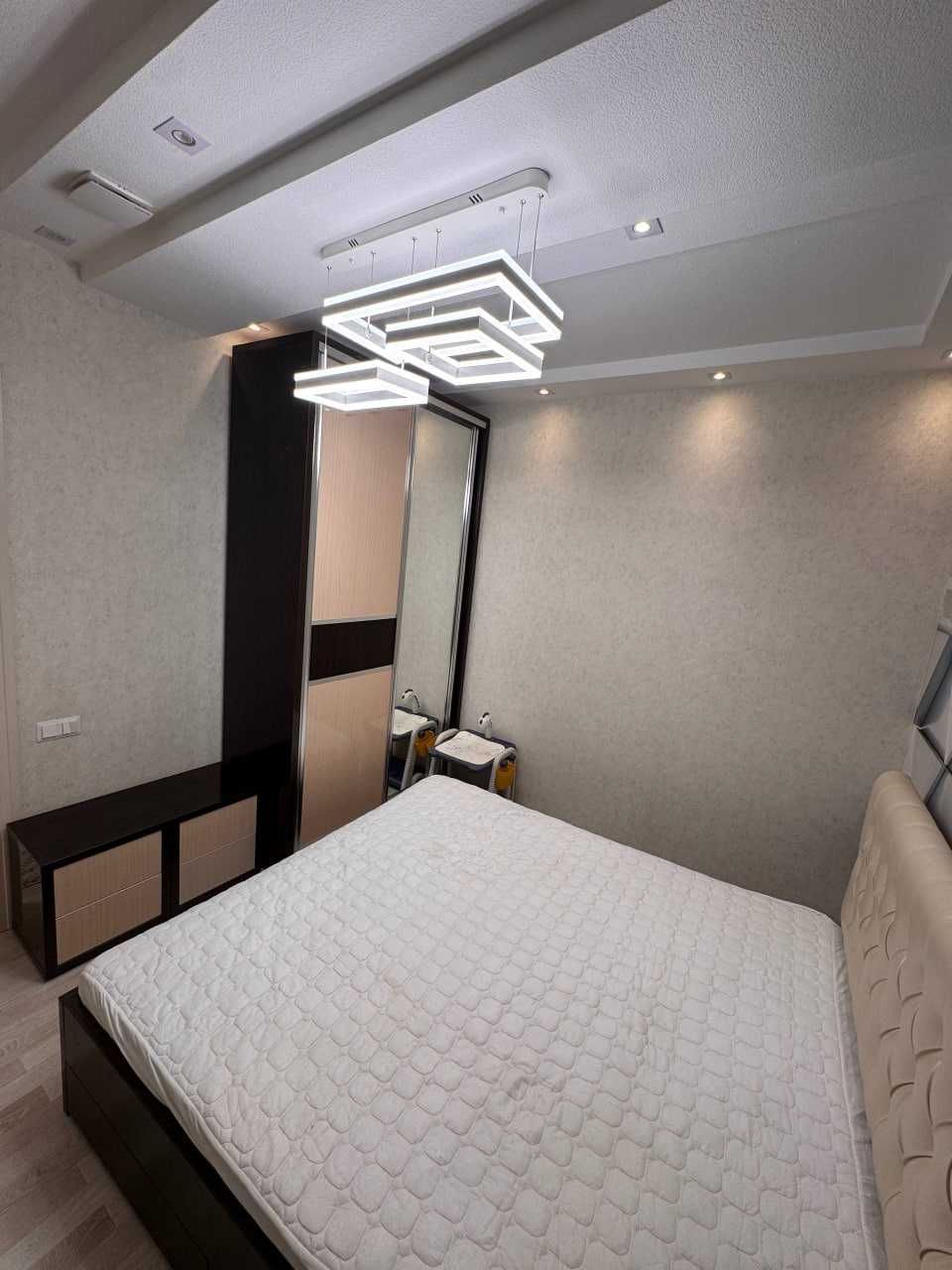 Квартира 4 комнаты, 136 м², евро-люкс, с мебелью, Мирзо-Улугбек`