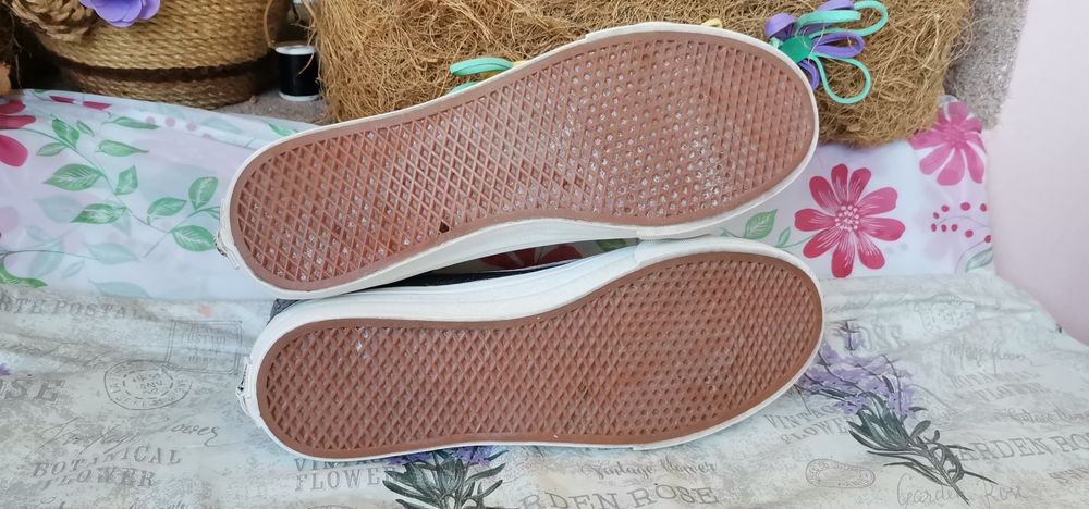 Кецове Vans off the wall 39 н.