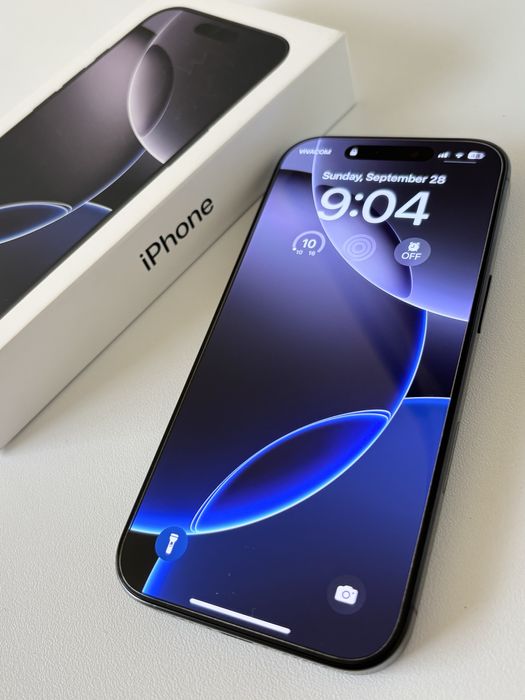 Apple iPhone 16 Pro Black Titanium 128GB на 1 месец!