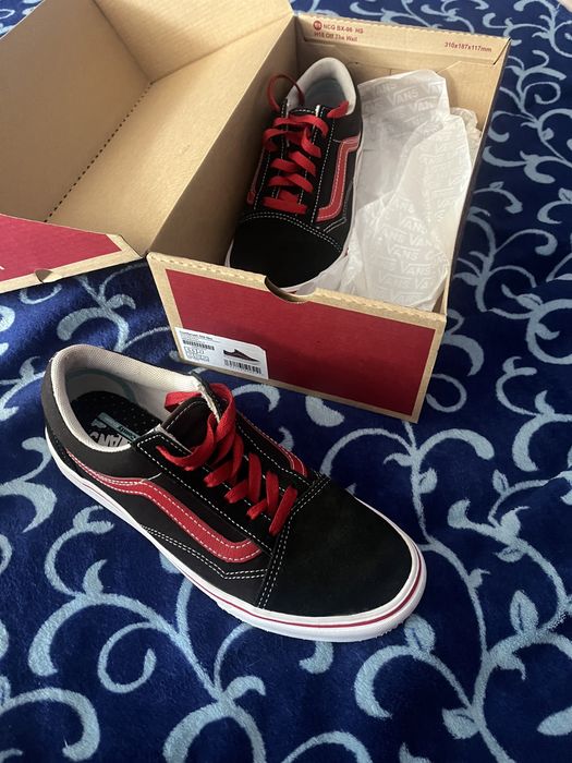 Vans”Off the wall”