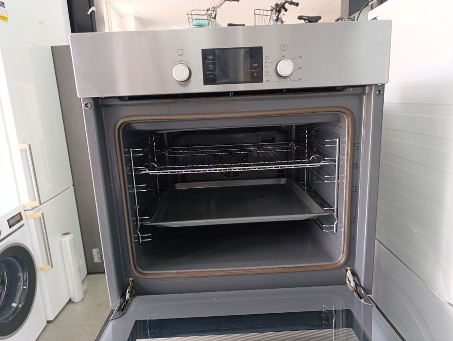 Фурна за вграждане Bosch