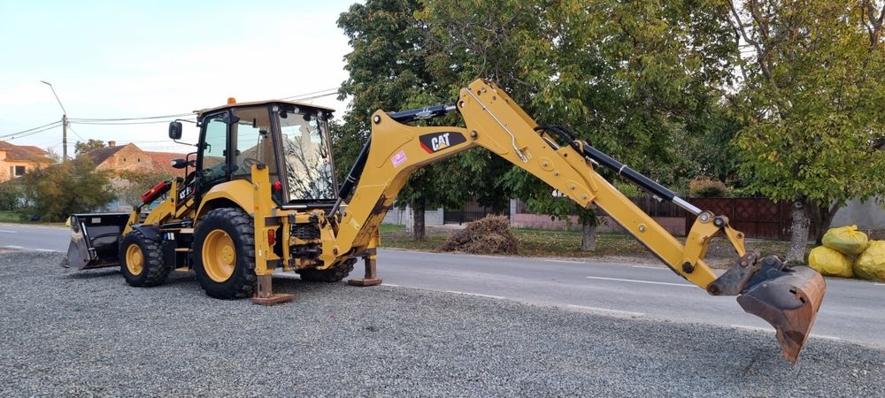 Buldo excavator IMPECABIL ca NOU  Buldoexcavator  CATERPILAR 432