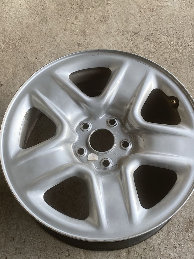 Продам диск на рав 4 R 17