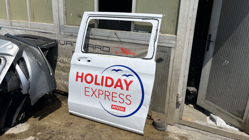 задна дясна и 1 брой задна лява врата Mercedes Vito W447