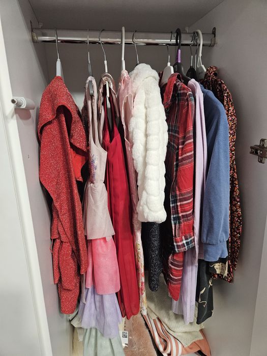 Голяма разпродажба на дрешки