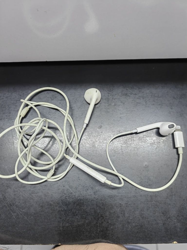 Оригинал iphone наушники