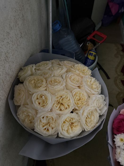 Продаю букет привезли только сейчас