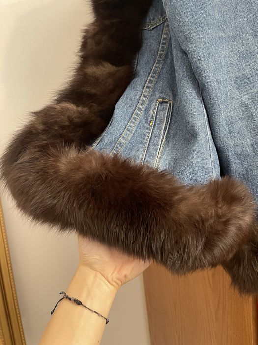 Geaca 2 in 1 de blug captusita, cu blana naturala de vulpe detasabila