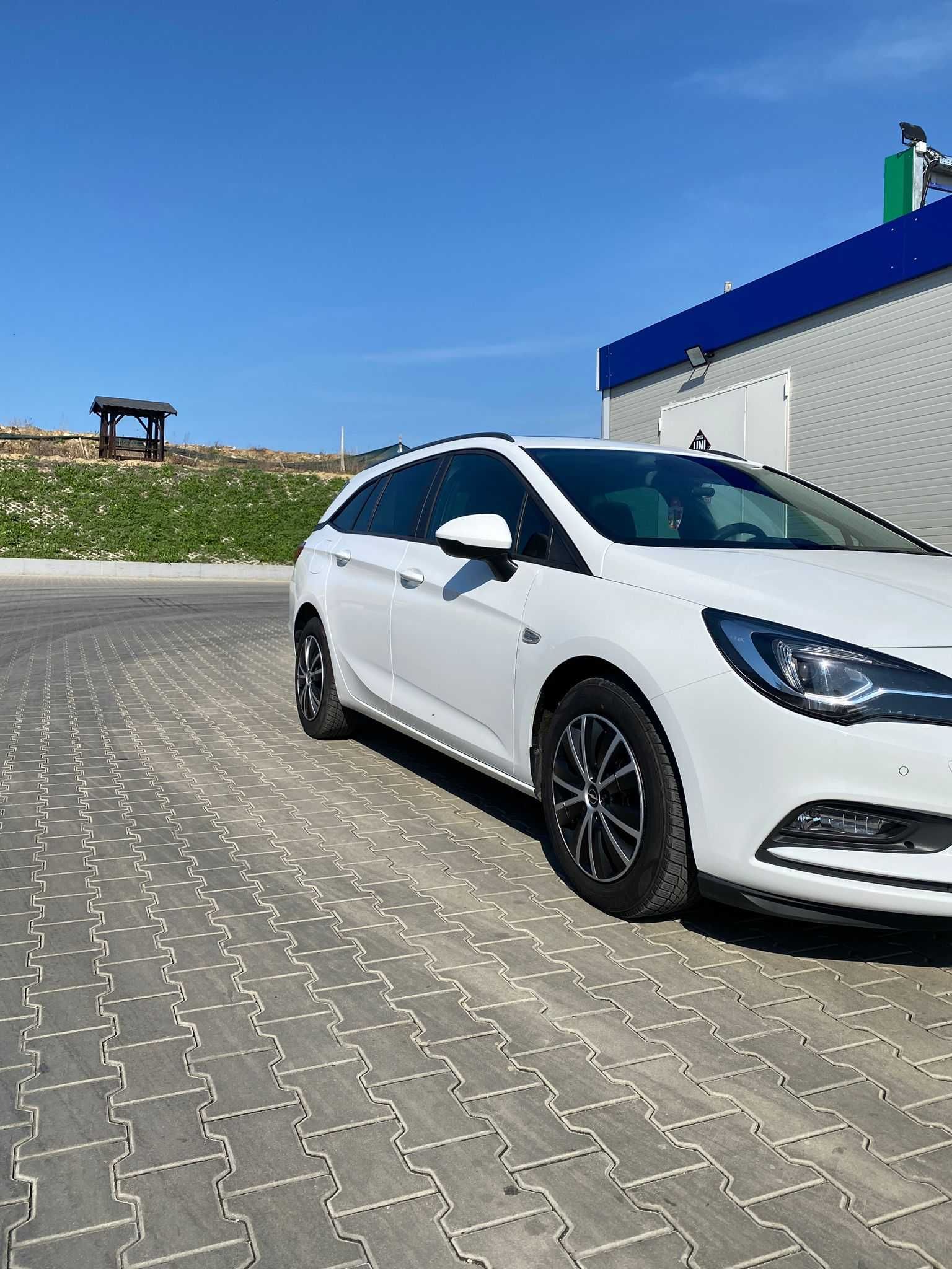 OPEL Astra K  Sports Tourer 2017