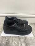 Adidasi bershka aproape noi 39