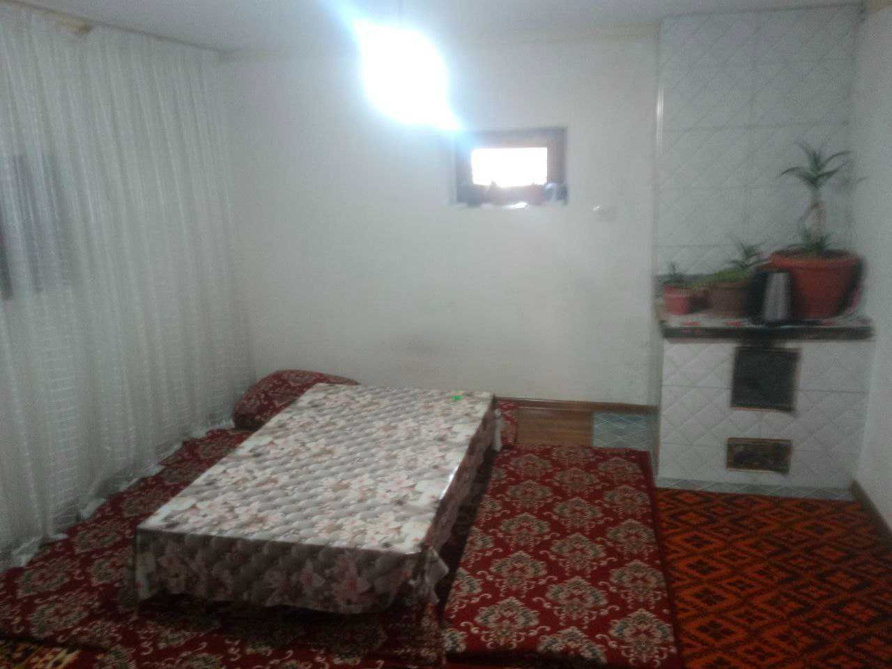 Продаётся дом площадь 8 соток
