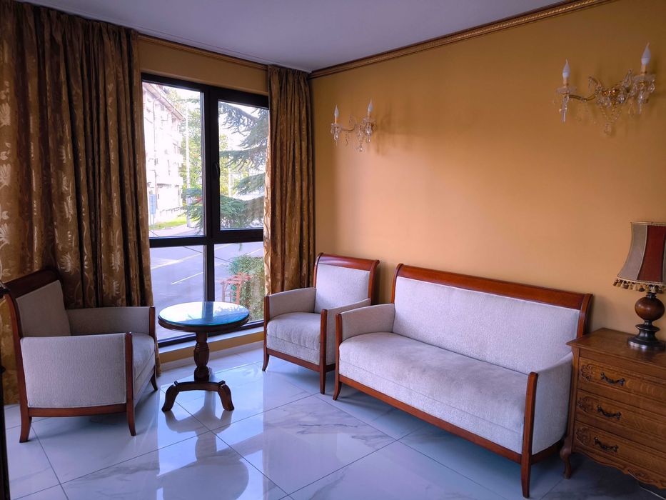 Дава се под наем Тристаен апартамент в Бургас, Център - 76 кв.м за 700 € - Снимка #14