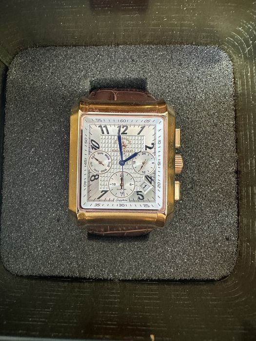 Продавам часовник POLO & RACQUET CLUB