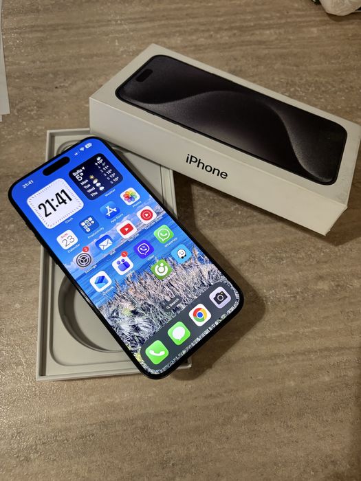 Iphone 15 Pro max Перфектен, гаранция + подарък
