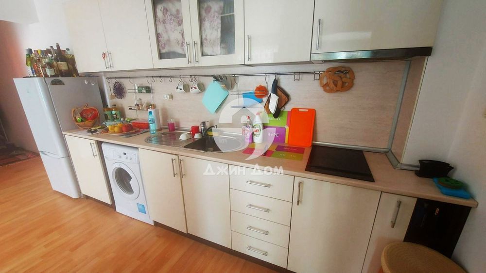 Продава се Тристаен апартамент в к.к. Слънчев бряг - 70 кв.м за 858 €/кв.м - Снимка #3