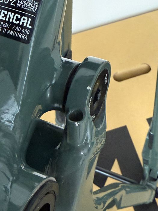 Commencal Meta TR V4 Medium