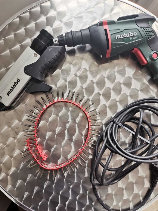 Masina de insurubat Metabo SE6000 + Metabo SM5-55 magazie de suruburi