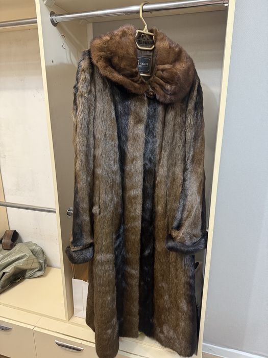 Продам норковую шубу