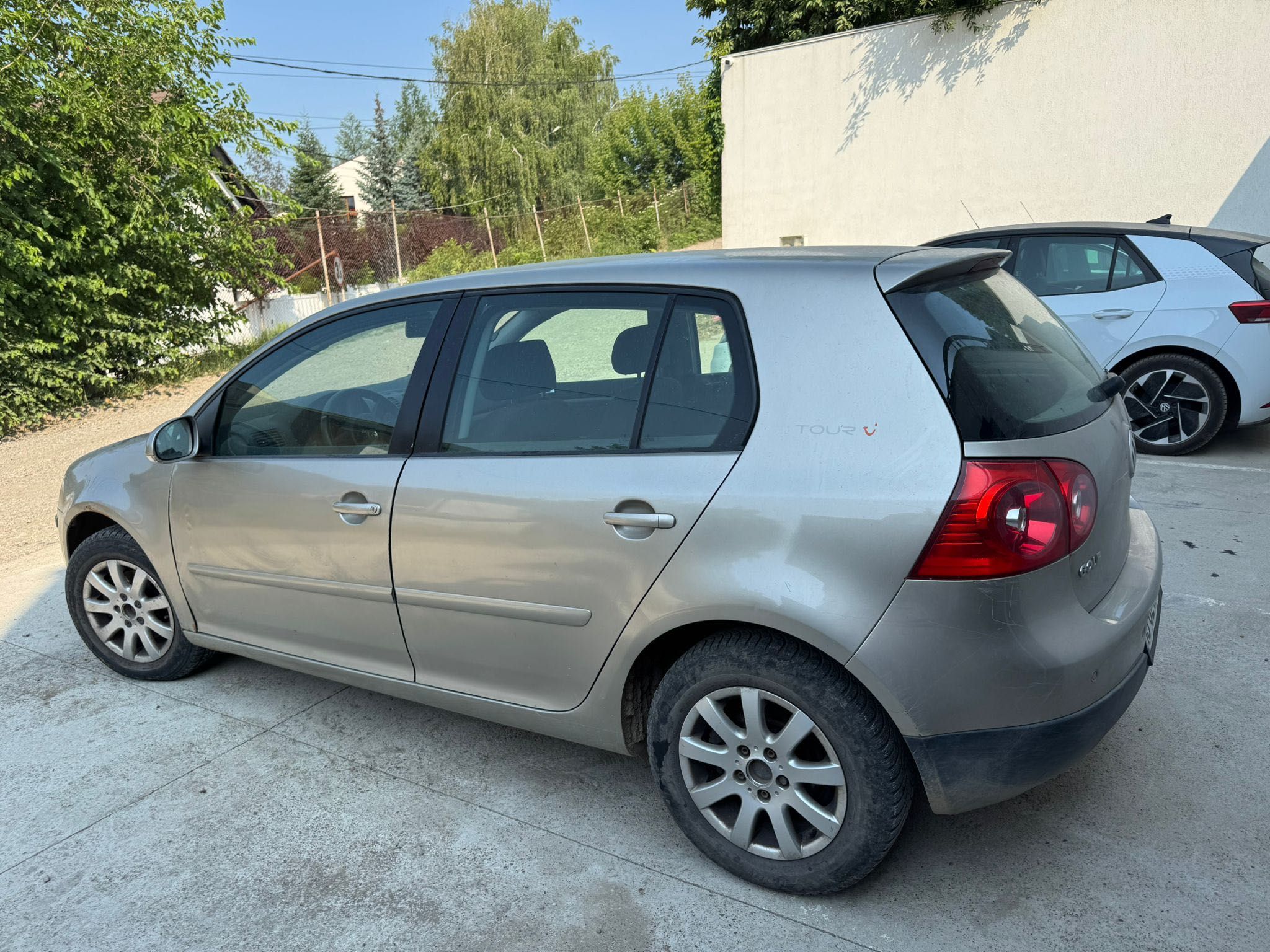 Volskwagen Golf 2001 1.6 benzina