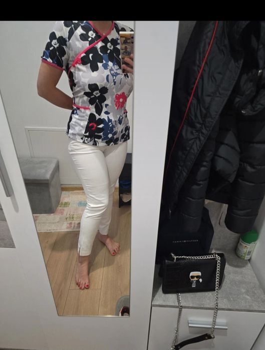 Uniforme meficale noi! Marime s-m