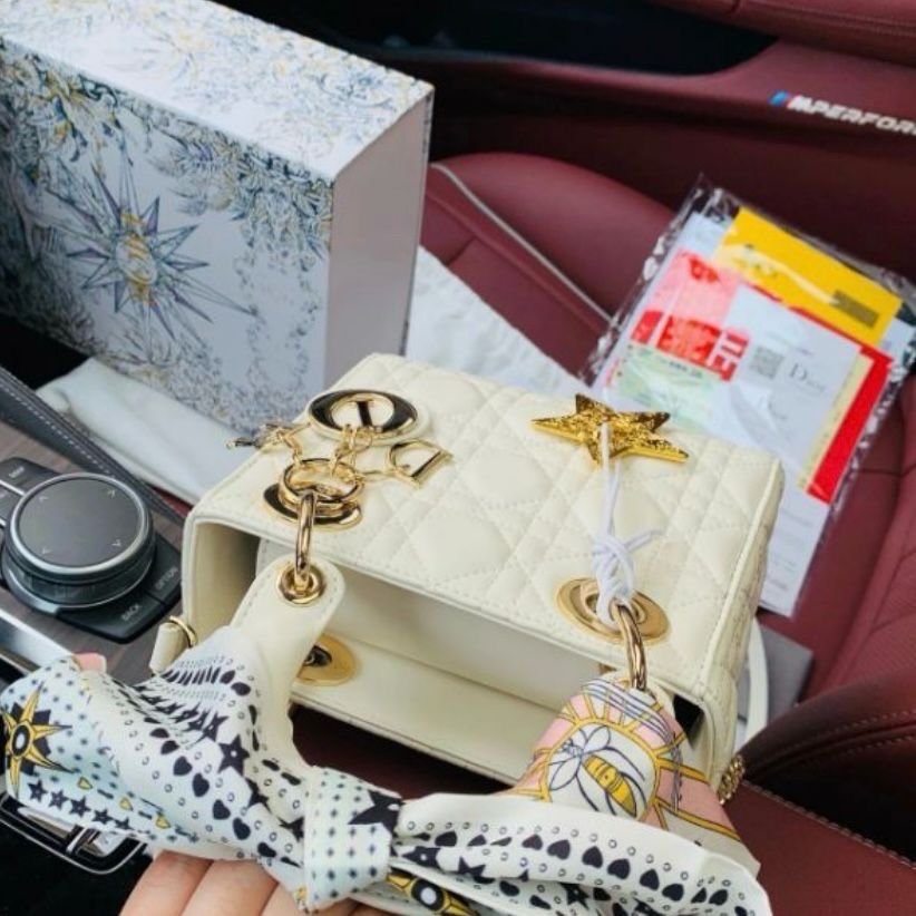 Dior дамска чанта