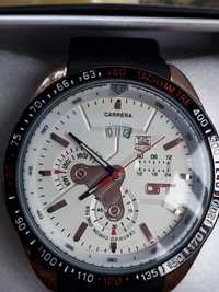 Часовник TАG HEUER Carrera