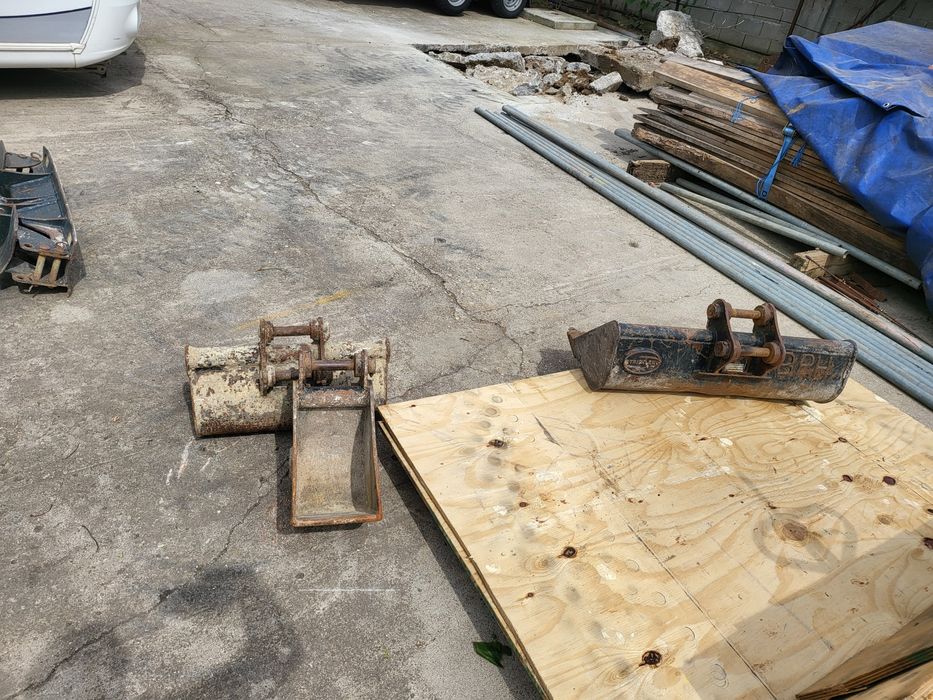 Excavator si miniexcavator