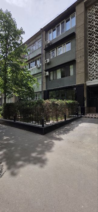 Сдаётся офис 95 м² — ул. Кунаева, Яккасарайский район