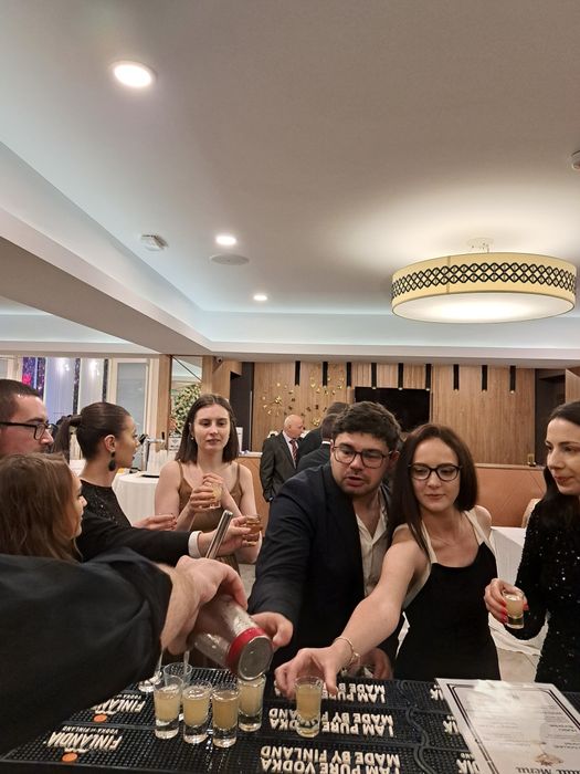 Cocktail bar evenimente