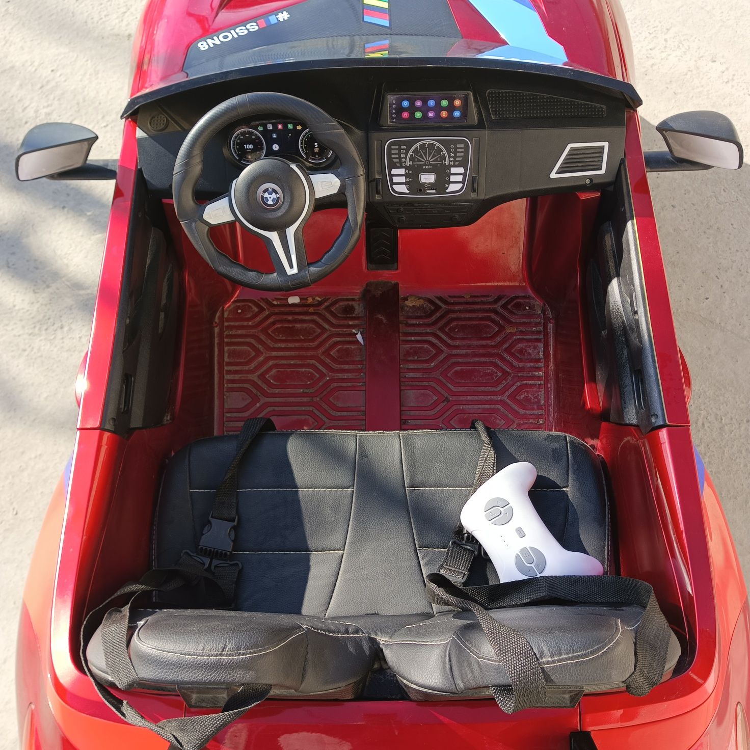 Детский электромобиль BMW