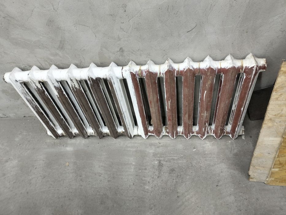 Продам чугунные радиаторы