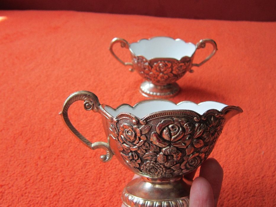 cadou deosebit si rar  Japonia 1950 Cream&Sugar