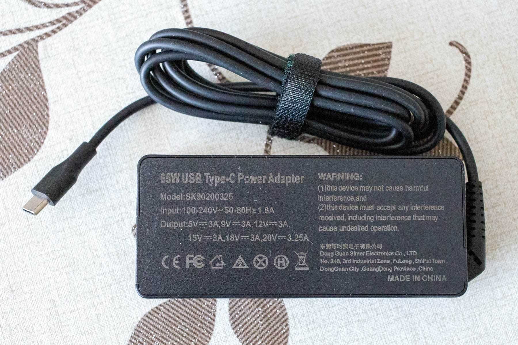 Две зарядни за лаптоп – универсално и USB-C