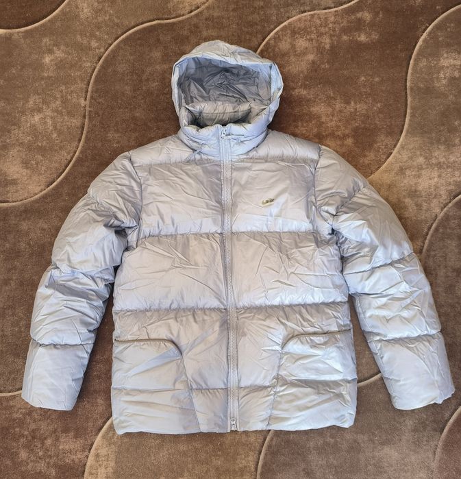 Nike пухено яке L размер