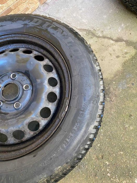Cauciucuri de iarna 195 65 15+jante otel 15 5x112pt vw seat skoda Audi