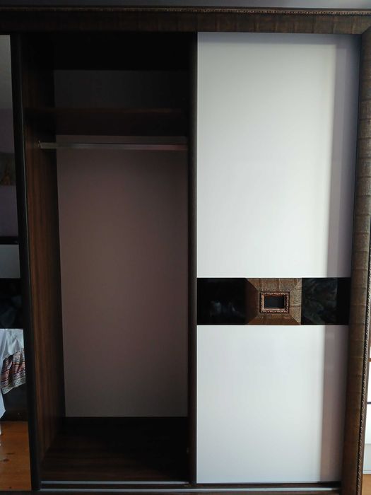 Мебели за спалня