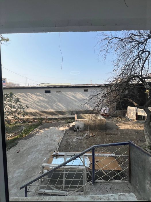 Широткада 3 хонали 4 хонага мосласа булади агаротли уй сотилади