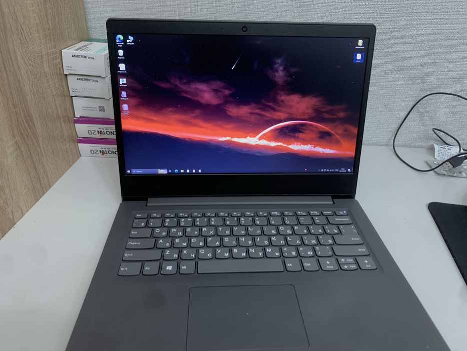 Ноутбук lenovo срочно продам