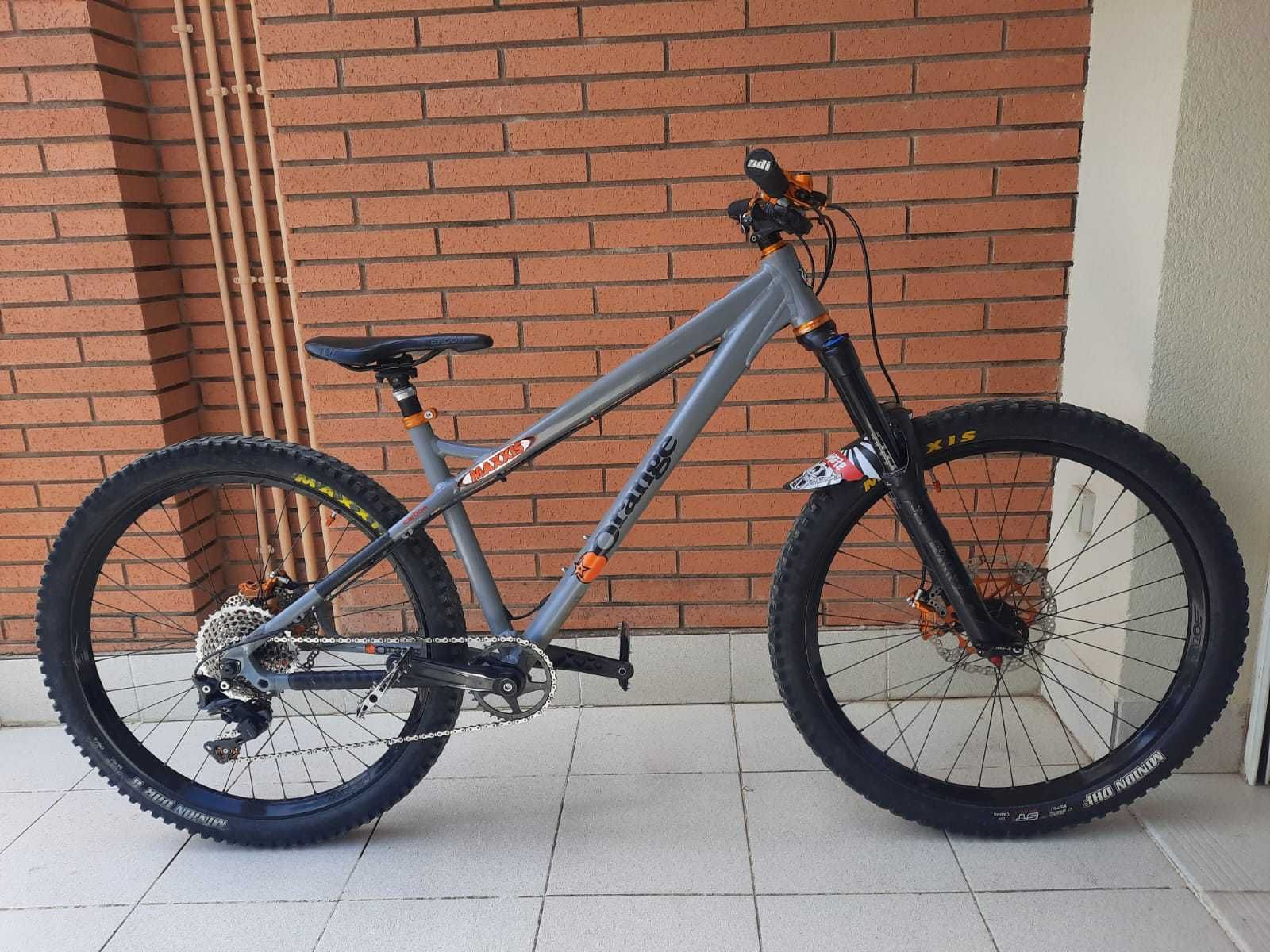 Hardtail Orange Crush Custom (bicicleta, mtb, hope, 27.5, M)