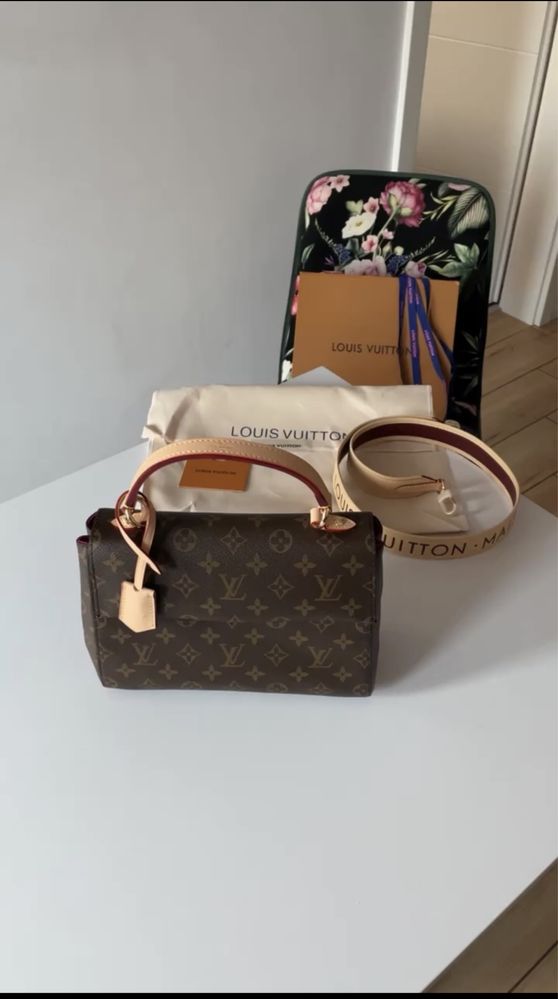 Geantă Louis Vuitton