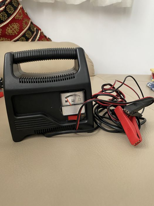 Redresor baterie auto Automax 6A