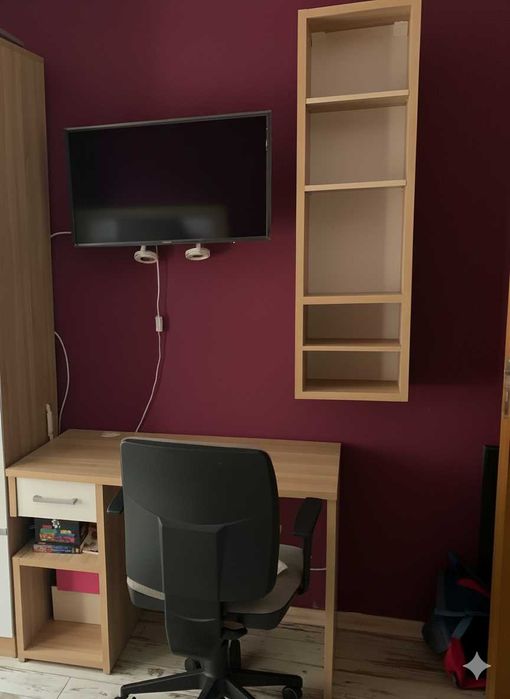 Мебели за стая Легло 120/200 с подм. рамка и матрак, бюро и етажерки